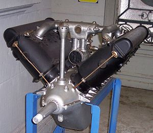 hispano-H8-300