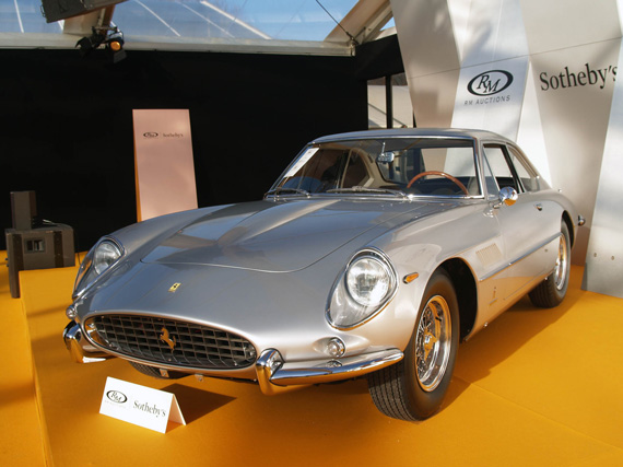 Editor's Choice: Ferrari 400 Superamerica LWB (1962) #3931 SA sold for 2,950,000 euros.